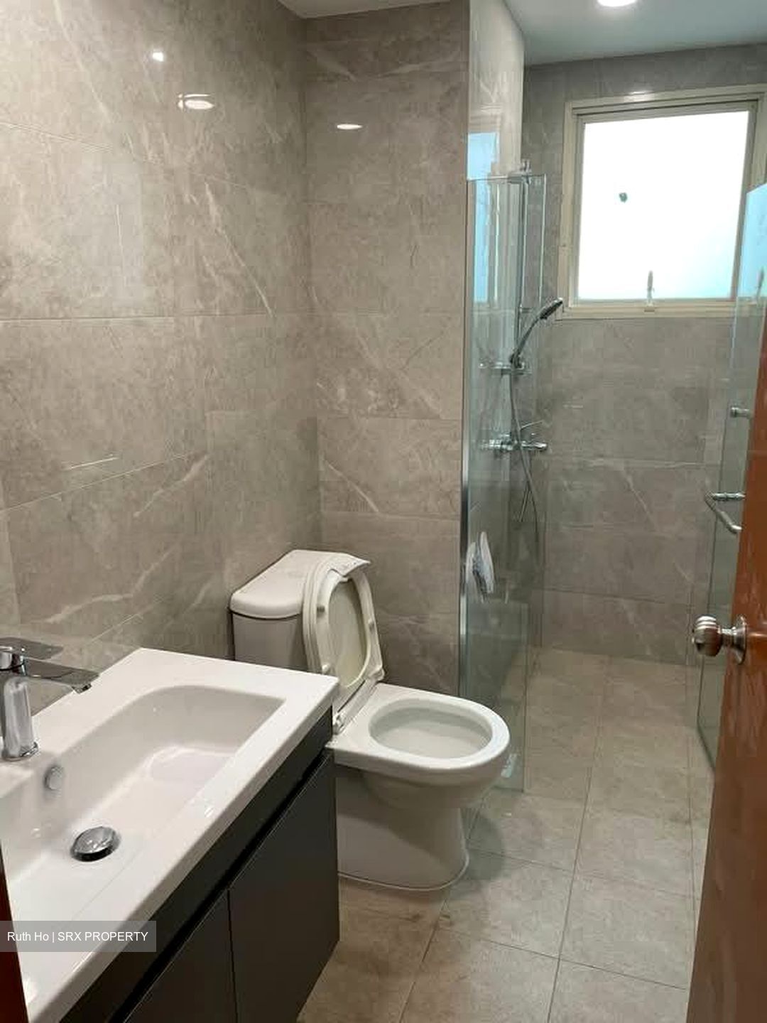 Lilydale (D27), Condominium #598588531